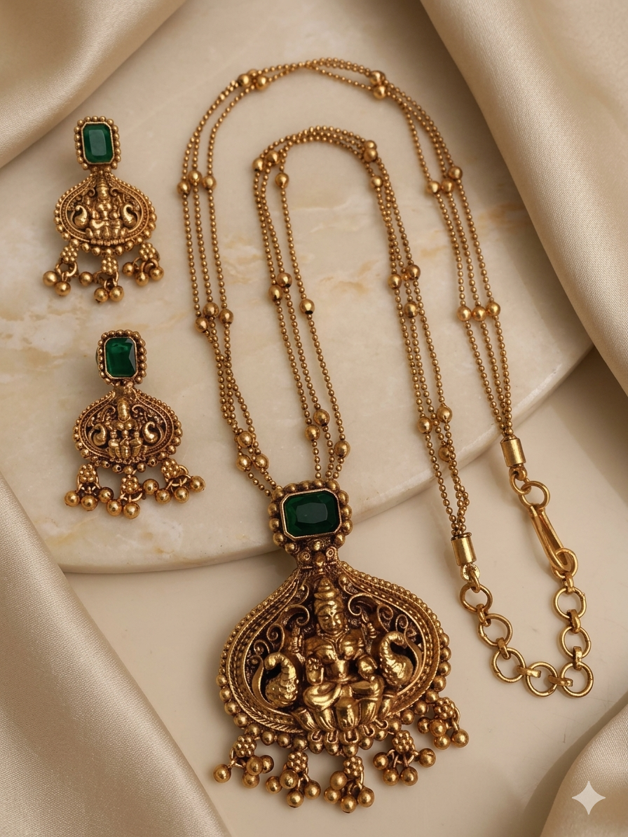 Veda Antique Set of Necklace and Earring
