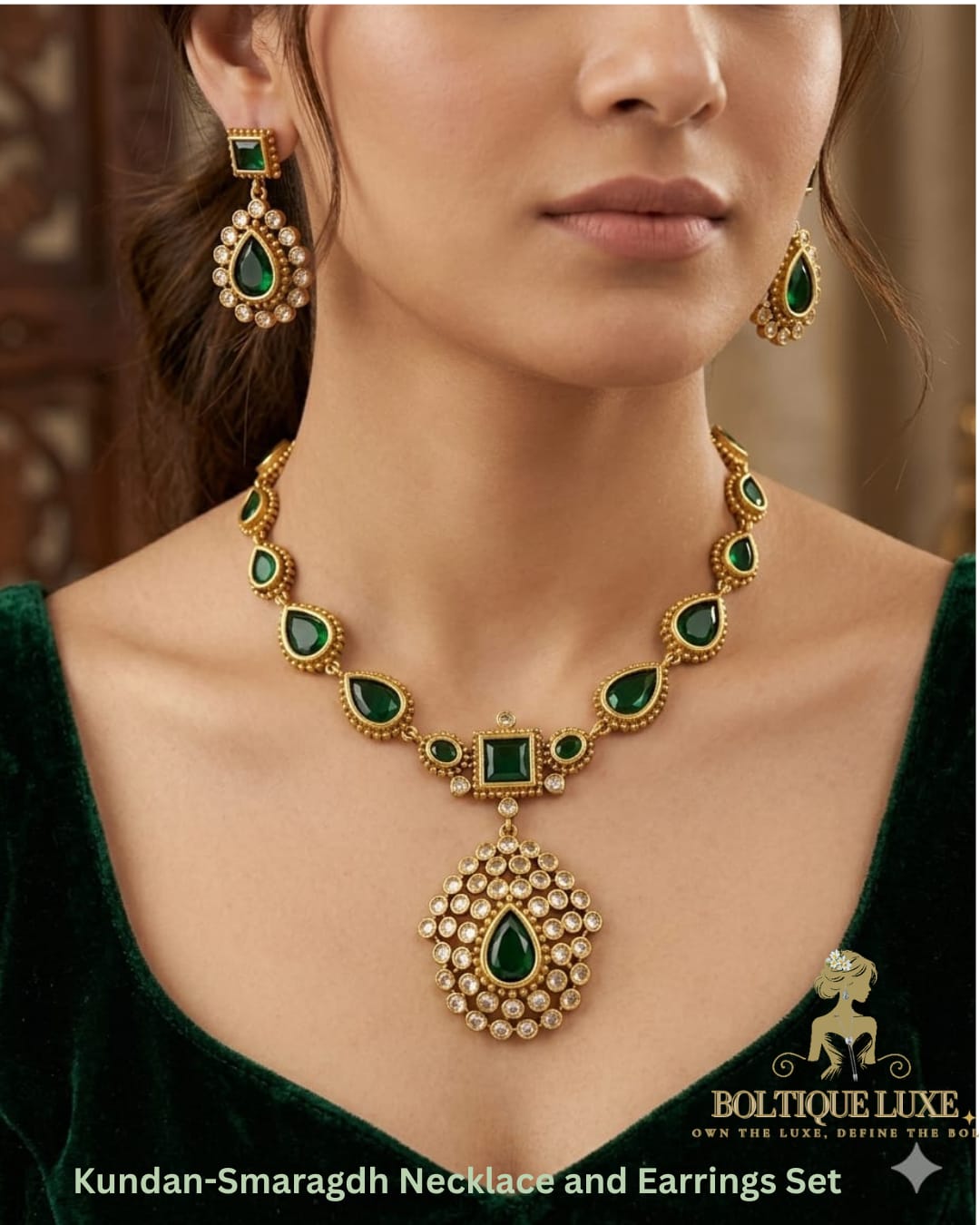 Kundan-Smaragdh Necklace and Earrings Set