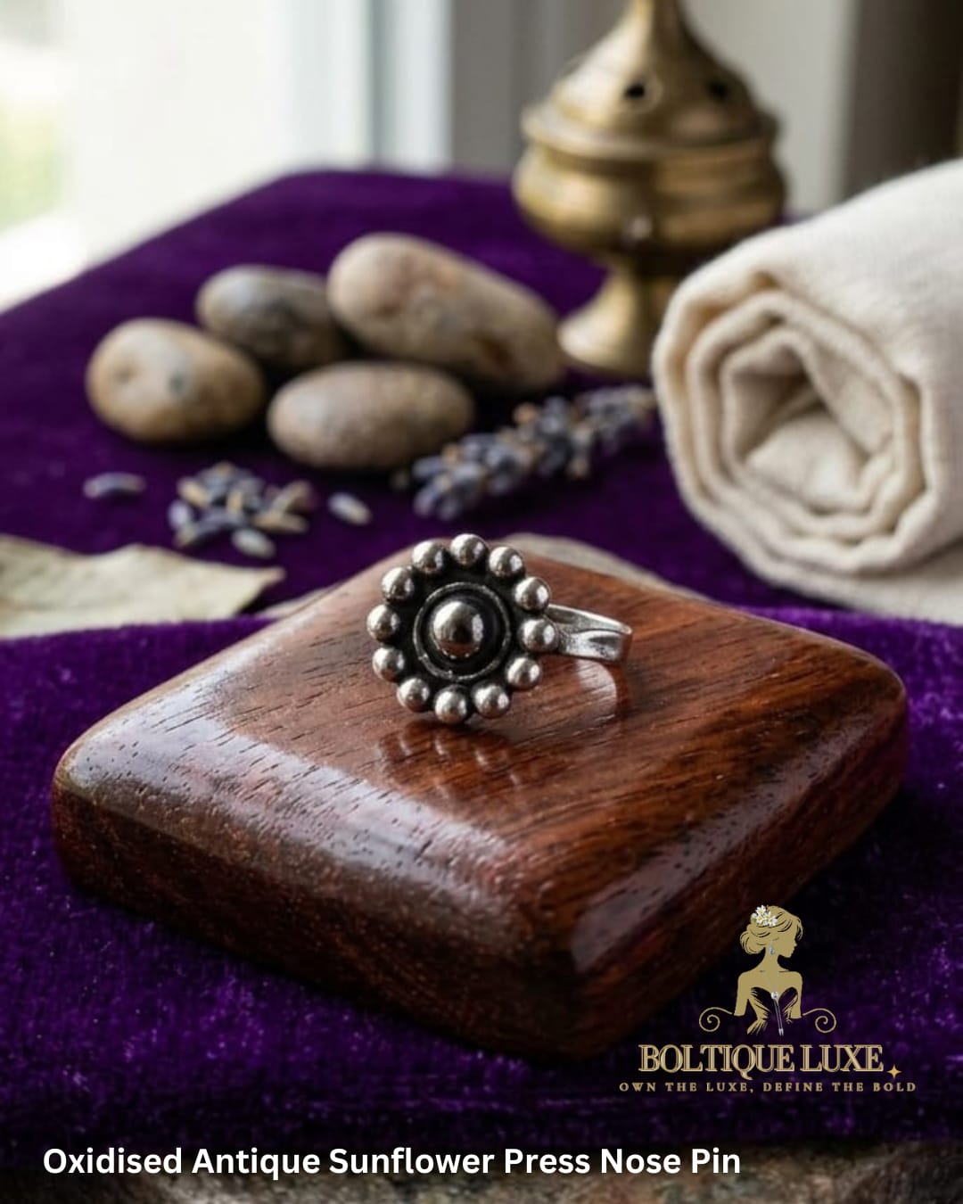Oxidised Antique Sunflower Press Nose Pin