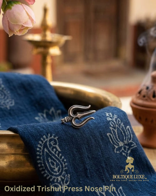 Oxidized Trishul Press Nose Pin